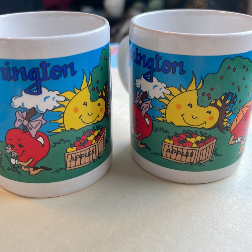 Vintage mini mugs